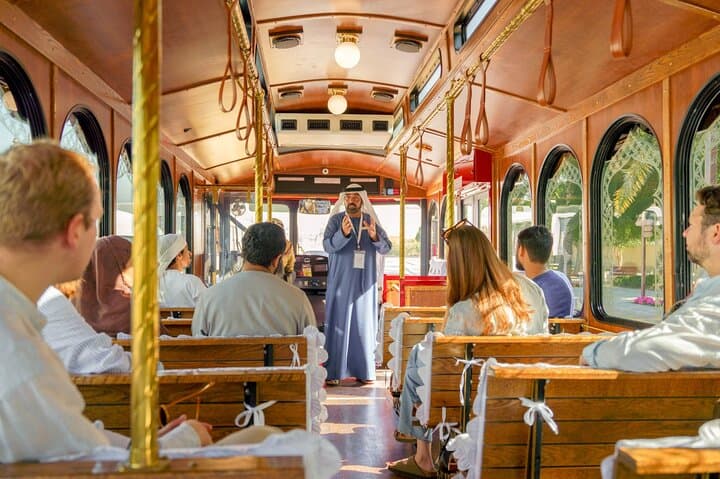 Red City Trolley Tour Dubai: Emirati-Guided Heritage Tour with Lunch photo 4