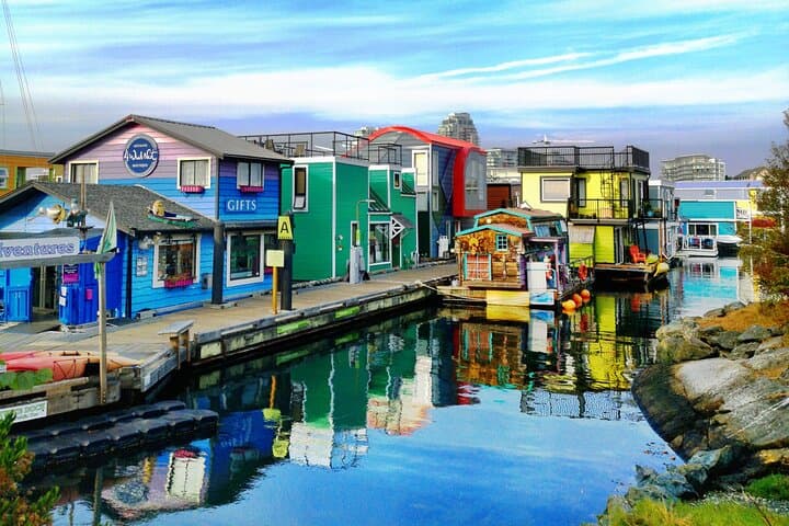 Two-Hour Private Victoria Highlights Tour: Inner Harbour, Chinatown & Beacon Hill photo 4