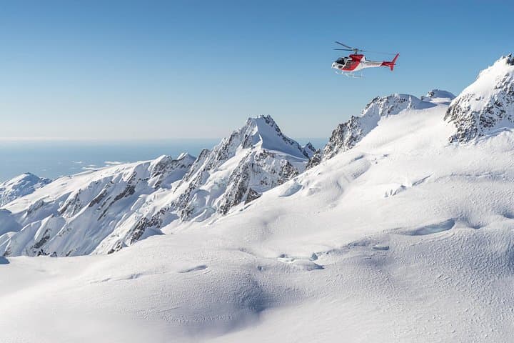 Aoraki/Mount Cook Glacier Landing: 40-Min Heliflight Over Tasman Glacier photo 4