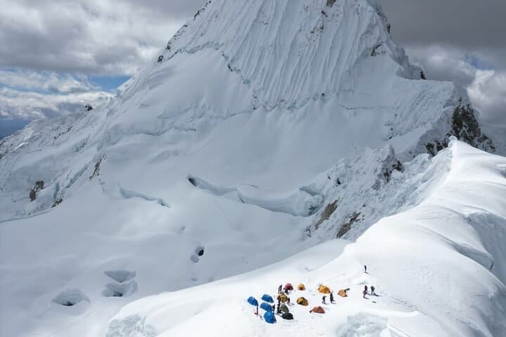 Alpamayo & Chopicalqui Expedition: 18–20 Day Technical Ascent from Huaraz photo 5