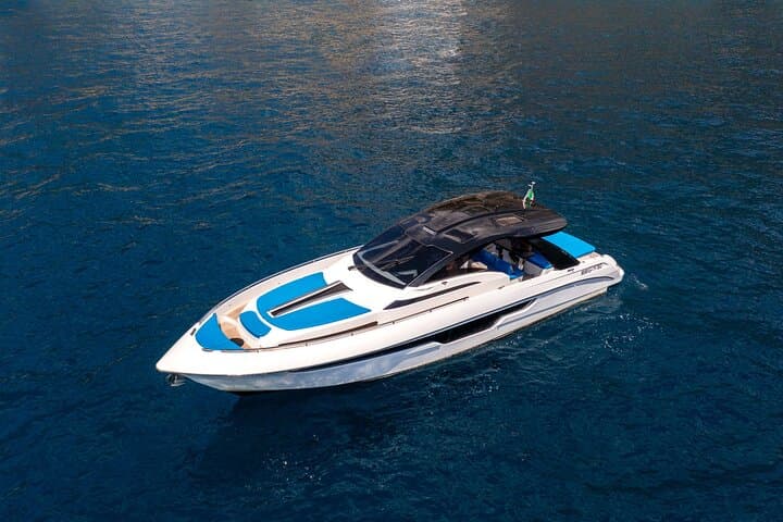 Private Luxury Yacht to Procida from Positano — Day Trip & Snorkeling photo 5