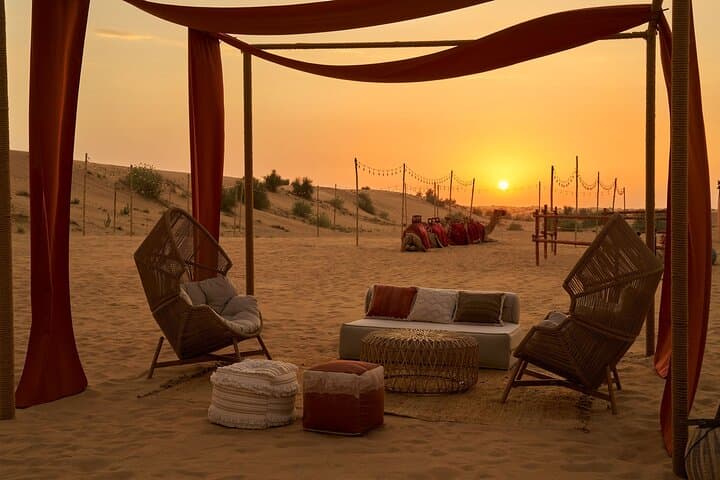 VIP Dubai Desert Dinner: Dune Bashing, Live Shows & 4-Course Feast photo 4