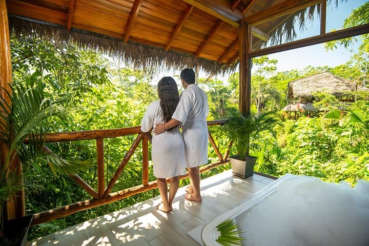 Amazon Wellness Retreat near Tena: 2-Day Jungle Spa & Healing Baths photo 3