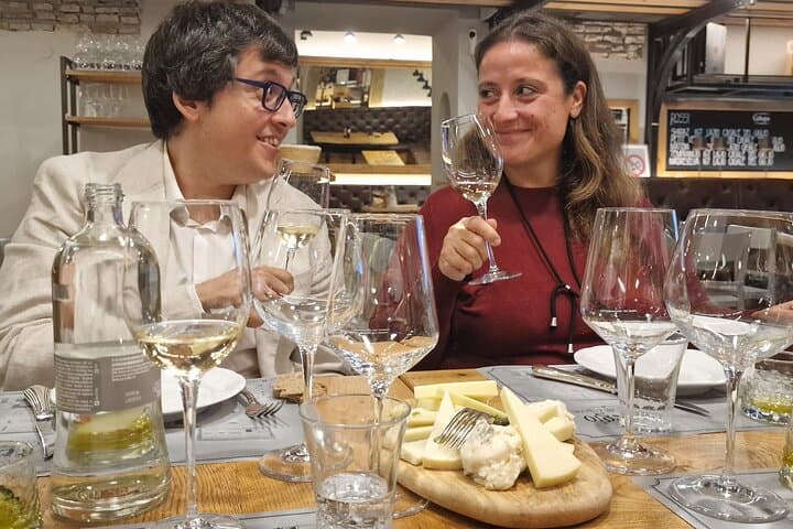 Rome EVOO and Lazio Wine Tasting: Olive Oil Class & Local Bites photo 3