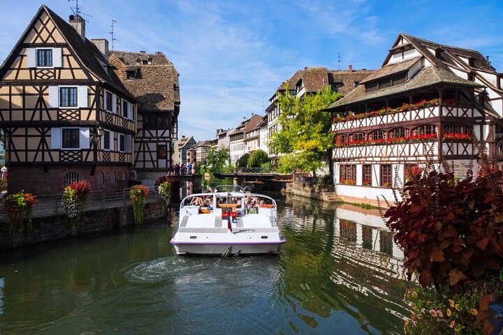 Strasbourg Private Walking Tour: Petite France, Vauban Dam & Notre-Dame Cathedral photo 3