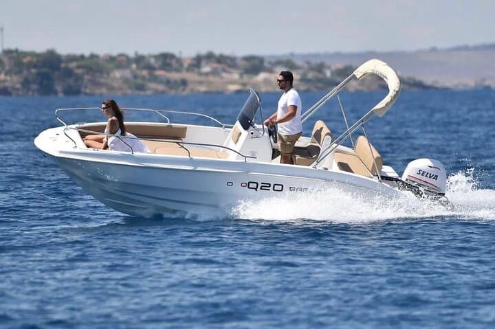 Sorrento Private Sunset Cruise with Prosecco: Swim, Sip, Sunset
