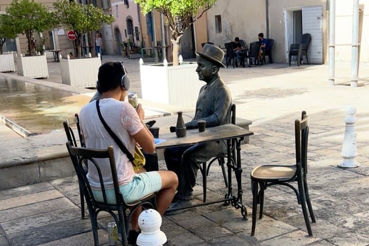Discover the Mysteries of Toulon: Interactive Treasure Hunt in the Historic Port City photo 4