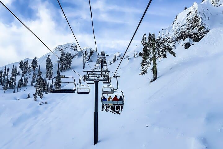 Private Ski Day at Elysian Gangchon: All-Inclusive Trip from Seoul photo 3