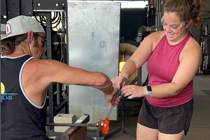 Private Glassblowing Lesson in Maui — Create a Three-Piece Souvenir photo 6