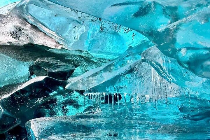9-Day Blue Ice Tour in Tibet — Laigu Glacier, Nyingchi & Lhasa photo 2
