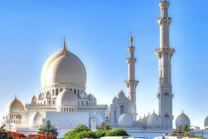 Dubai to Abu Dhabi Private Day Trip: Sheikh Zayed Mosque, Emirates Palace & Qasr Al Watan photo 2