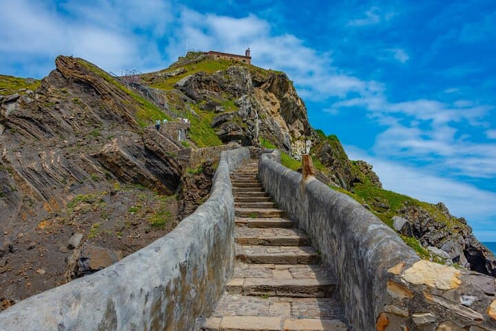 Day Trip from Bilbao to San Juan de Gaztelugatxe, Bermeo, Mundaka & Gernika with Txakoli Tasting photo 4