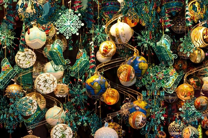 Prague Christmas Market Track Game — Interactive Scavenger Hunt in Old Town photo 4