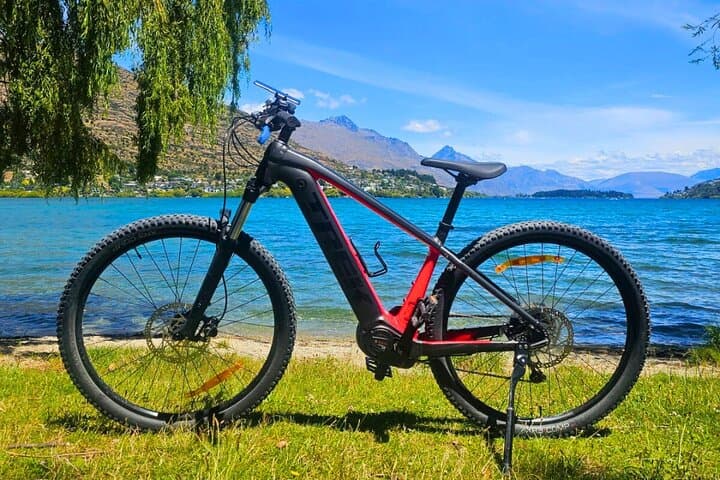 Arrowtown to Queenstown E‑Bike Ride — 35km Twin Rivers Trail with Shuttle photo 2