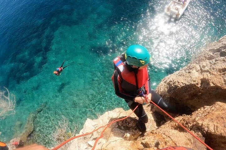 Coasteering Cala Dragunara: Capo Caccia Sea Caves & Rappels from Alghero photo 4