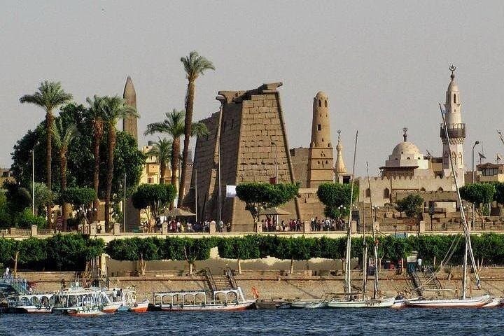 Private Day Trip to Luxor from Marsa Alam: Egyptologist-Guided Highlights photo 2