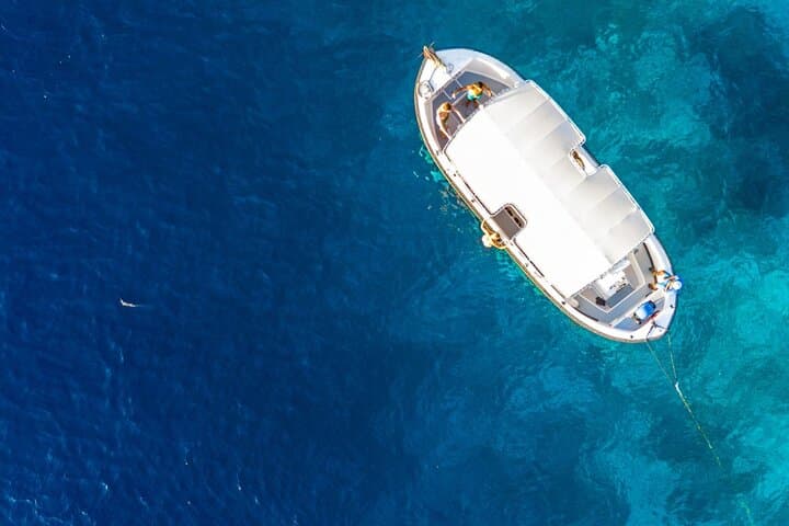 Curacao Snorkeling at the Tugboat Wreck and Spanish Water Boat Trip photo 2