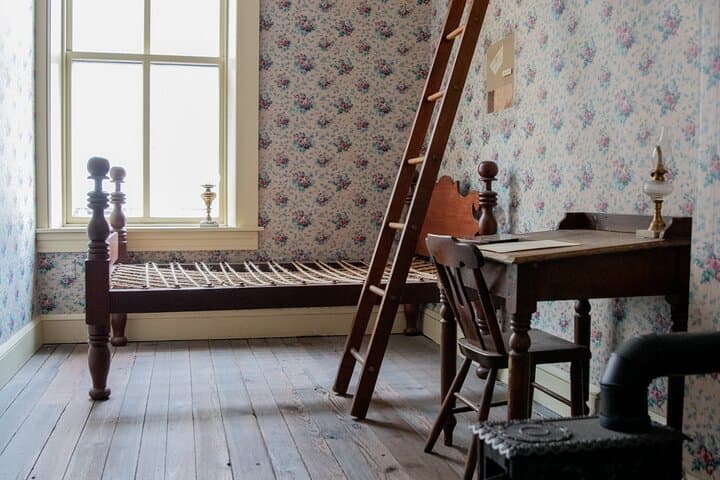 Walking Through History: DC Civil War & Lincoln Sites Semi-Private Tour photo 3
