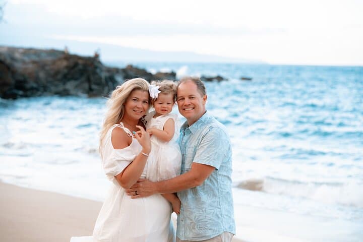 Private Vacation Photoshoot in Maui: Capture Iconic Island Moments