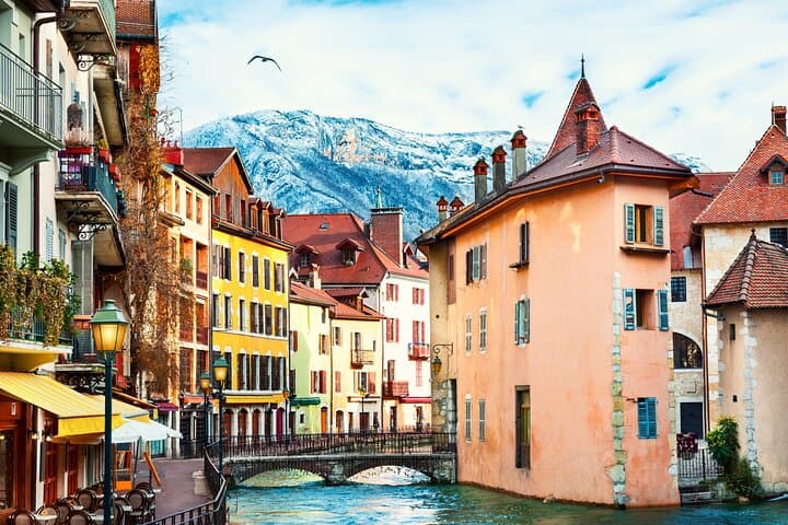 Annecy and Pérouges Day Trip: Lake Annecy Cruise & Medieval Pérouges from Lyon photo 2