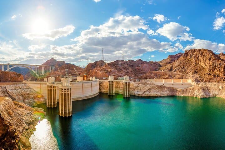 Hoover Dam Express Expedition (Spanish) — Guided Half-Day Tour from Las Vegas