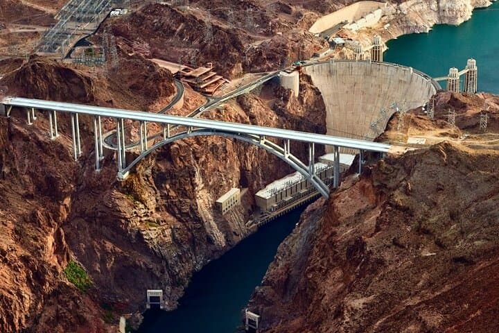 Hoover Dam Express Expedition (Spanish) — Guided Half-Day Tour from Las Vegas photo 3
