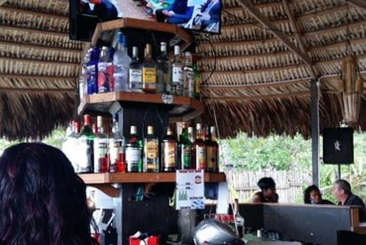Montego Bay Rum Tour: Sam Sharpe Square, Distillery Tasting & Jerk Pairings
