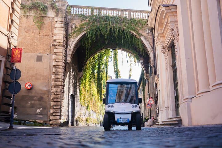Rome Golf Cart Food Tour: Taste Authentic Markets, Pasta and Gelato photo 5