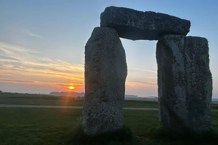 Stonehenge Detour: Transforming Your Southampton Cruise Transfer into a Sightseeing Stop photo 3