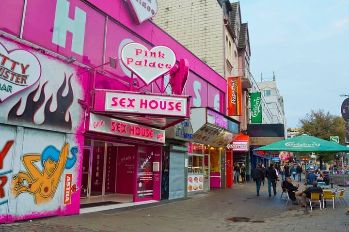 Inside St. Pauli: Private Reeperbahn Walking Tour of Hamburg’s Red Light District photo 4