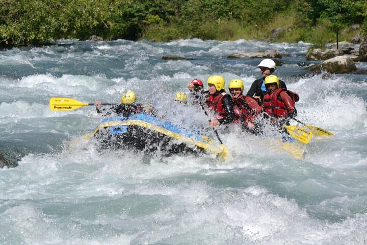 2h30 Rafting on the Isère: Tarentaise Valley Fast-Flow Descent photo 4