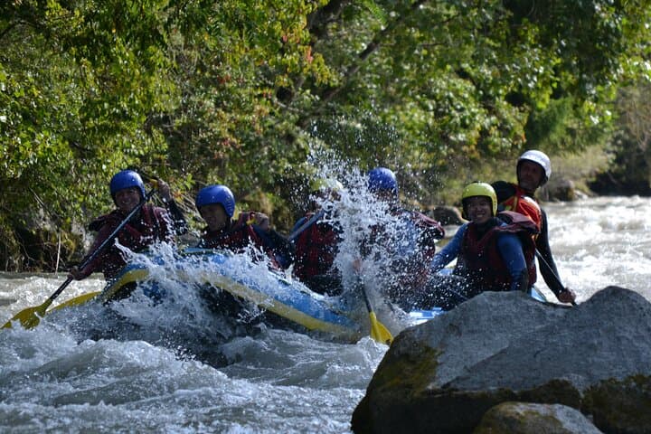2h30 Rafting on the Isère: Tarentaise Valley Fast-Flow Descent photo 6