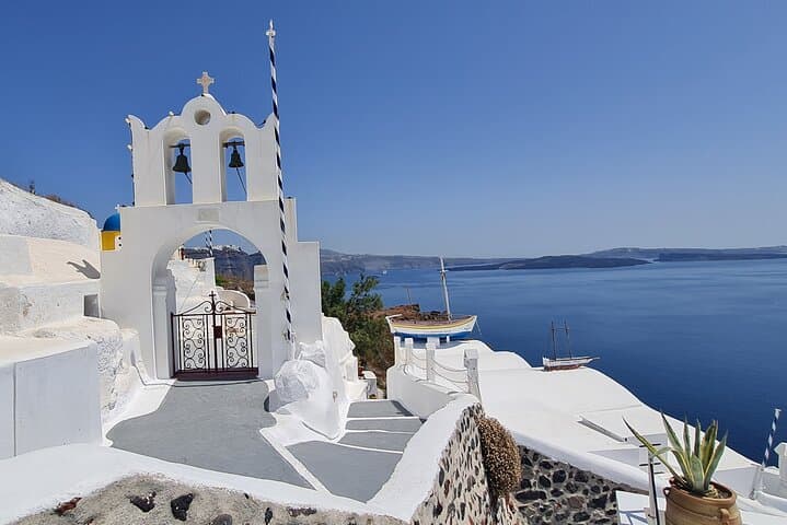 Crafting Your Perfect Day: A Private Santorini Tour Experience photo 2