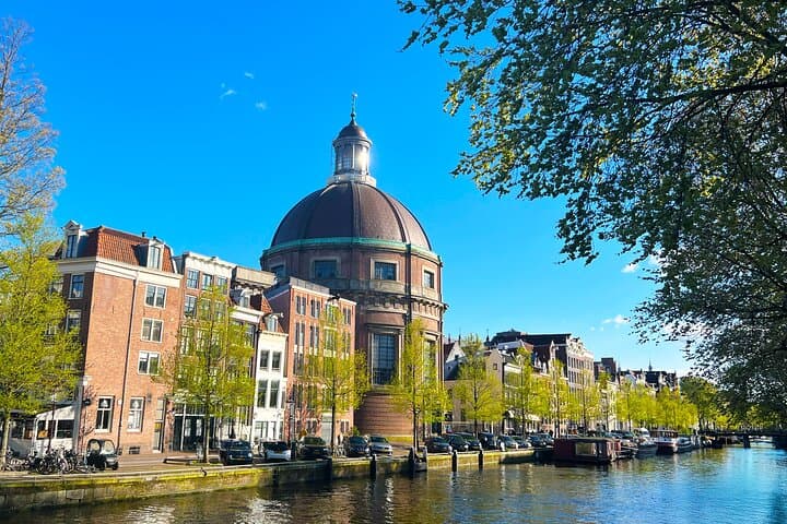 Private Golden Age Architecture Walking Tour of Amsterdam photo 6