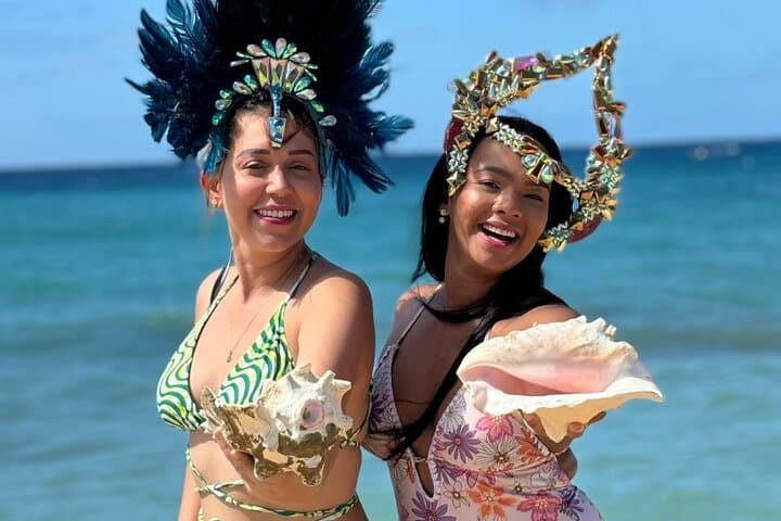 Deh HeadPiece & Tings: Crucian Dialect, Conch Blowing & Local Fruit Tasting in St. Croix photo 4