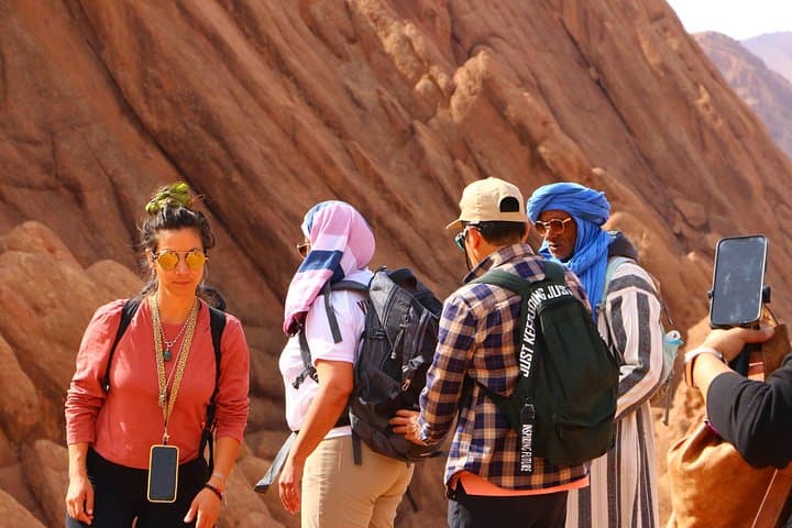 Dades & Todra Gorges Day Trip from Ouarzazate — Kasbahs, Rose Valley & Scenic Hikes photo 4