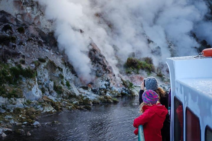 Full Waimangu Experience: Walk & Lake Rotomahana Geothermal Cruise
