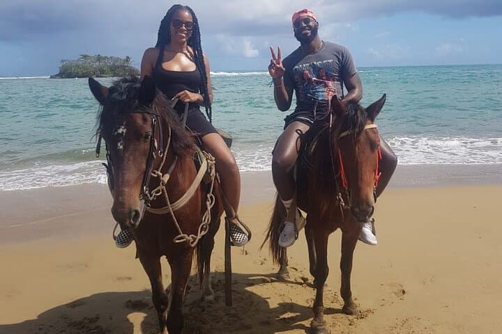 Horseback Riding on Maimon Beach: Puerto Plata Coastal Trail Ride photo 5