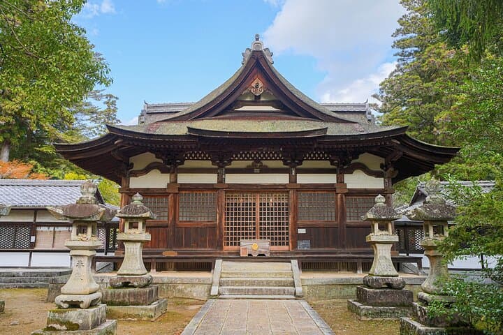 Miyajima & Iwakuni: Day Trip to Kintaikyo Bridge and Itsukushima Shrine photo 5