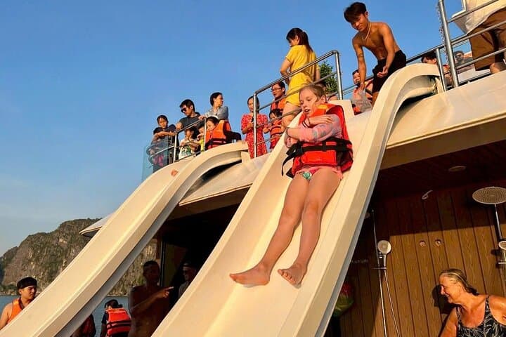 Lan Ha Bay Luxury Day Cruise from Cat Ba — Kayak, Swim & Sunset photo 4