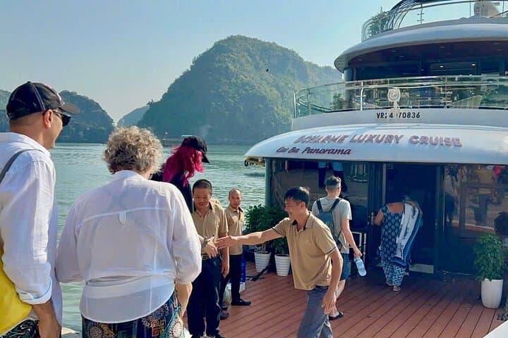 Lan Ha Bay Luxury Day Cruise from Cat Ba — Kayak, Swim & Sunset photo 3