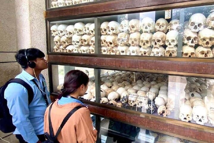 Phnom Penh Private Full-Day: Royal Palace, Tuol Sleng & Killing Fields Tour