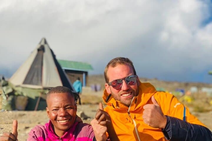 6-Day Marangu Route Kilimanjaro Trek: Hut-To-Hut Guide and Practical Tips
