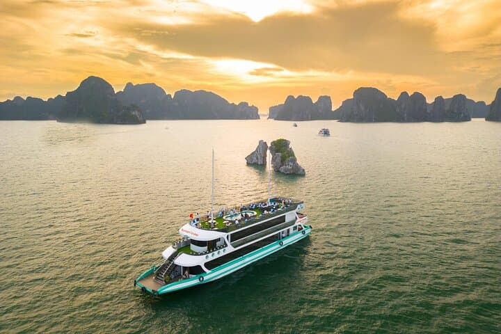 Luxury Halong Bay Day Cruise: Buffet, Pool & Sunset Party on Route 2 photo 3