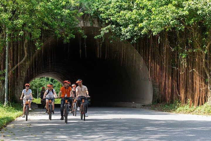 2-Day Ninh Binh Highlights: Tam Coc, Mua Cave & Bai Dinh from Hanoi photo 3