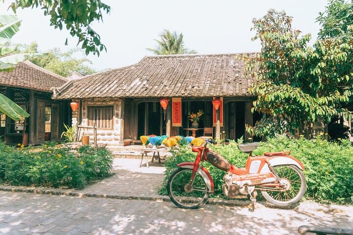 Ao Dai Experience in Nha Trang: Traditional Dress, Countryside Photoshoot & Craft Workshop photo 2