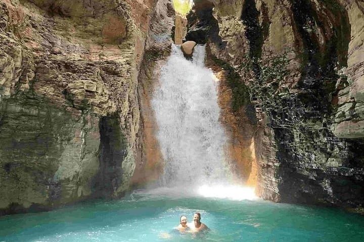 La Leona Falls Guided Hike, Cave Swim and Class I–III Tubing from Liberia photo 4