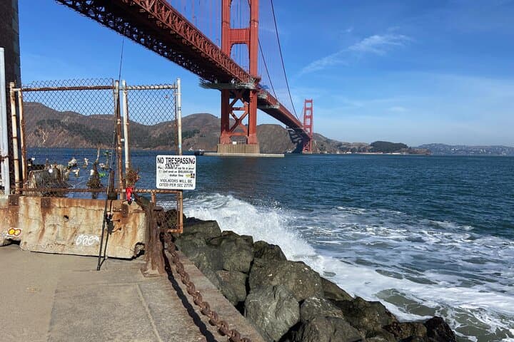 San Francisco Private 4-Hour Black SUV Tour — Top Photo Stops & City Highlights photo 2