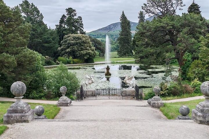 Wicklow, Glendalough & Sheepdog Demonstration: Private Day Tour from Dublin