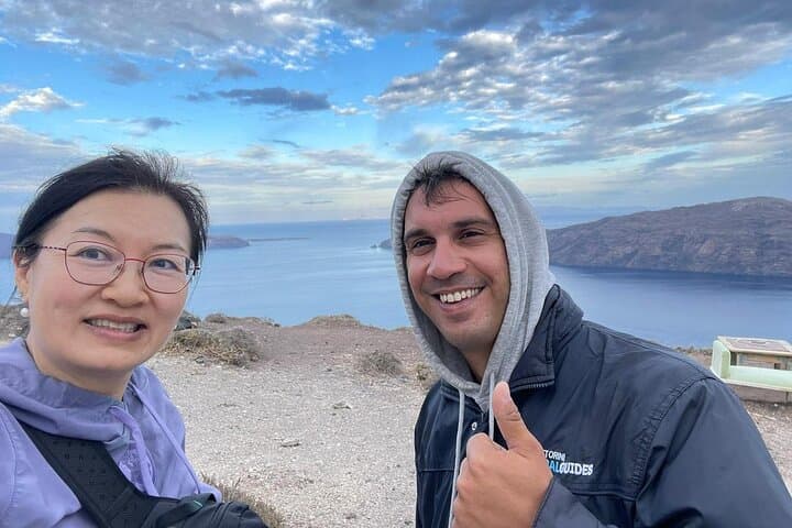 Santorini Caldera Hike: Private Guided Fira to Oia Trek photo 3